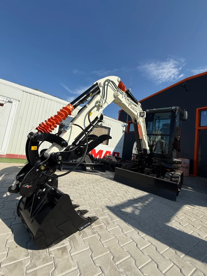 Багер Becker BP27 Becker BY-27 Pro, снимка 10 - Индустриална техника - 51839906