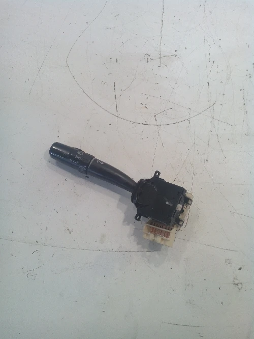 Ключ за фарове и мигачи за субару форестър 