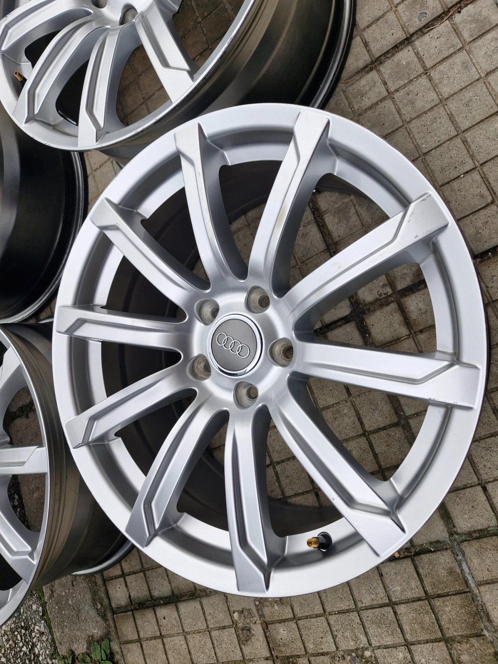   Audi | Mobile.bg   5