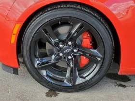 Chevrolet Camaro 1LT Coupe RWD, снимка 9
