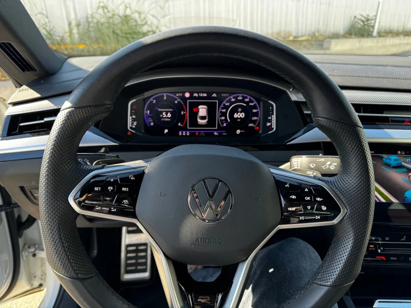 VW Arteon 2.0 TDI 4MOTION R-LINE, снимка 4 - Автомобили и джипове - 47855187