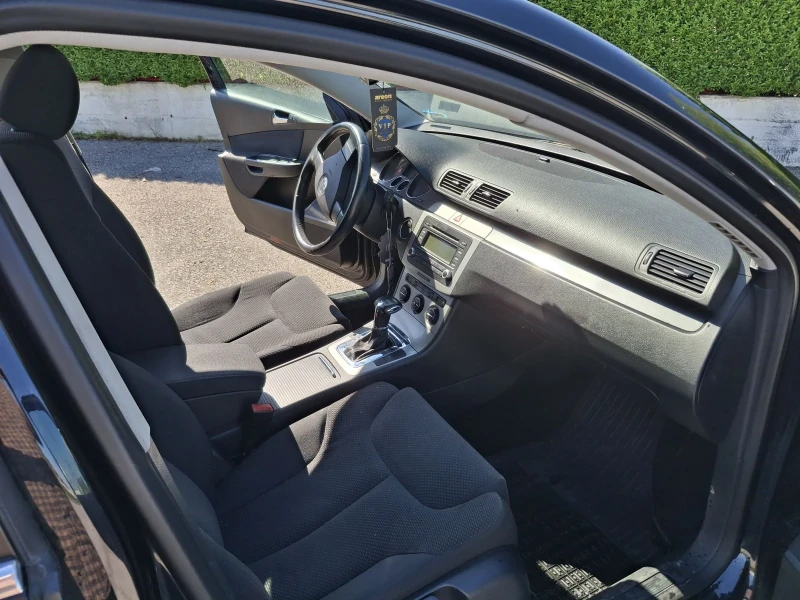 VW Passat B6, снимка 9 - Автомобили и джипове - 51662580