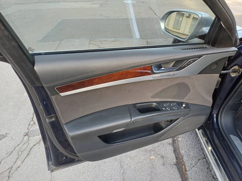 Audi A8 4.2 FSI Quattro , снимка 11 - Автомобили и джипове - 52598710
