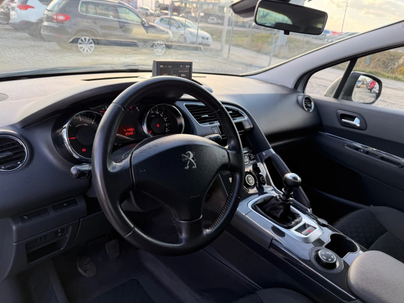 Peugeot 3008 1.6 HDI, снимка 11 - Автомобили и джипове - 52500477