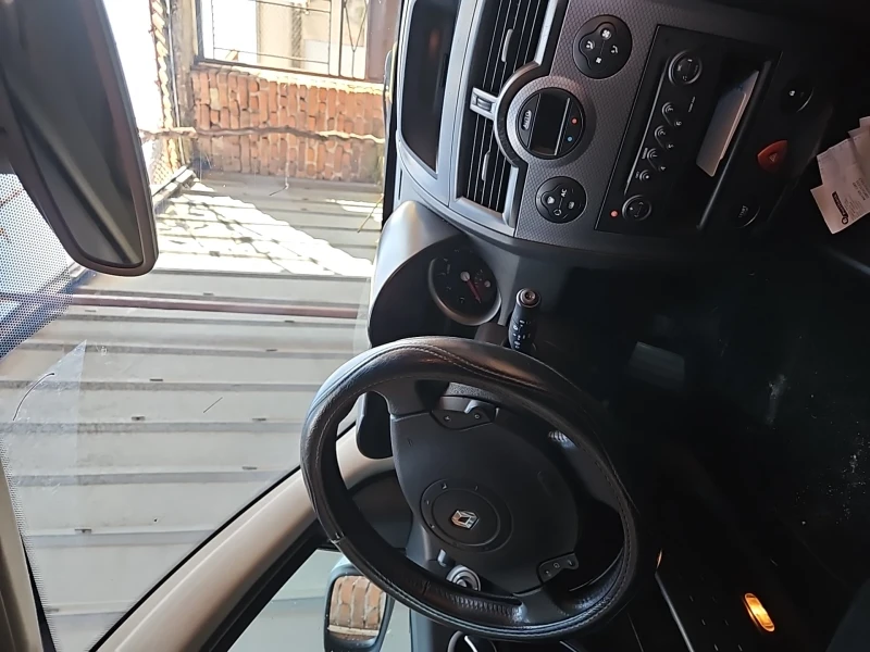 Renault Megane, снимка 7 - Автомобили и джипове - 52503144