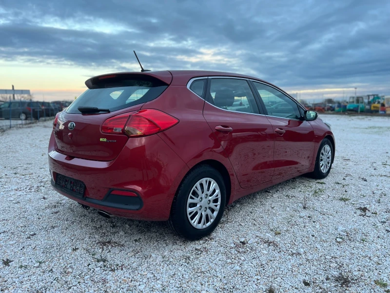 Kia Ceed 1.6 GDI Navi Led , снимка 5 - Автомобили и джипове - 52593965