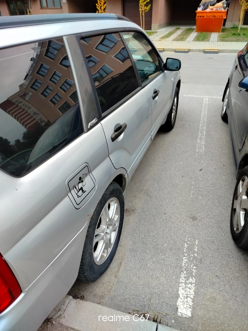 Subaru Forester, снимка 5 - Автомобили и джипове - 52789276
