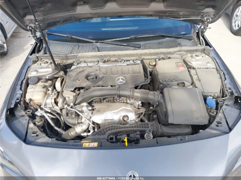 Mercedes-Benz CLA 250 COUPE* DIGITAL* ПОДГРЕВ* 360, снимка 11 - Автомобили и джипове - 52920803