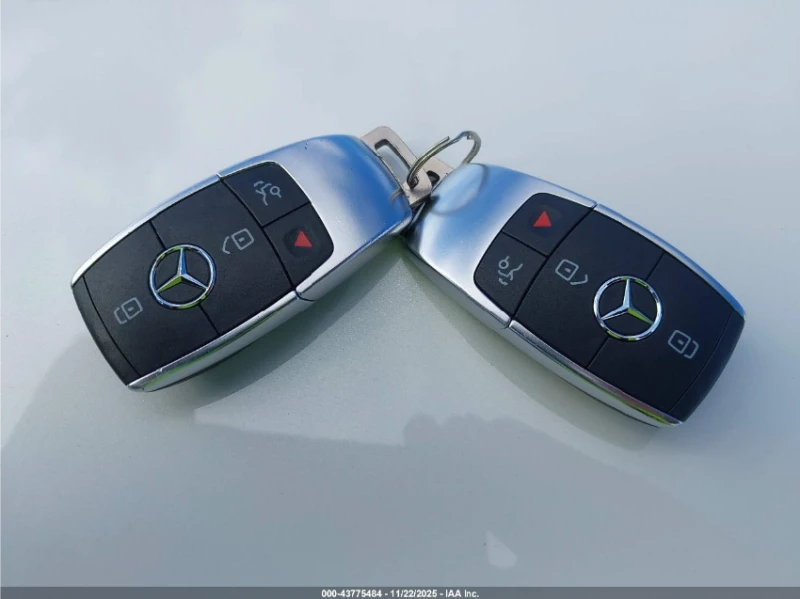 Mercedes-Benz CLA 250 COUPE* DIGITAL* ПОДГРЕВ* 360, снимка 12 - Автомобили и джипове - 52920803