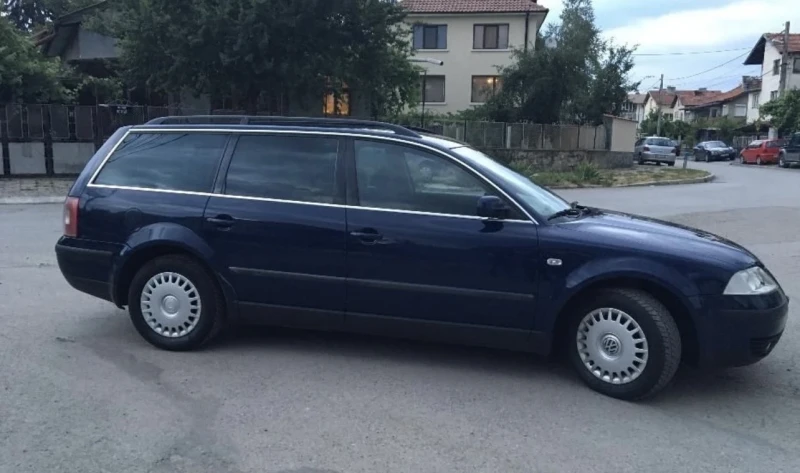 VW Passat, снимка 3 - Автомобили и джипове - 53051857