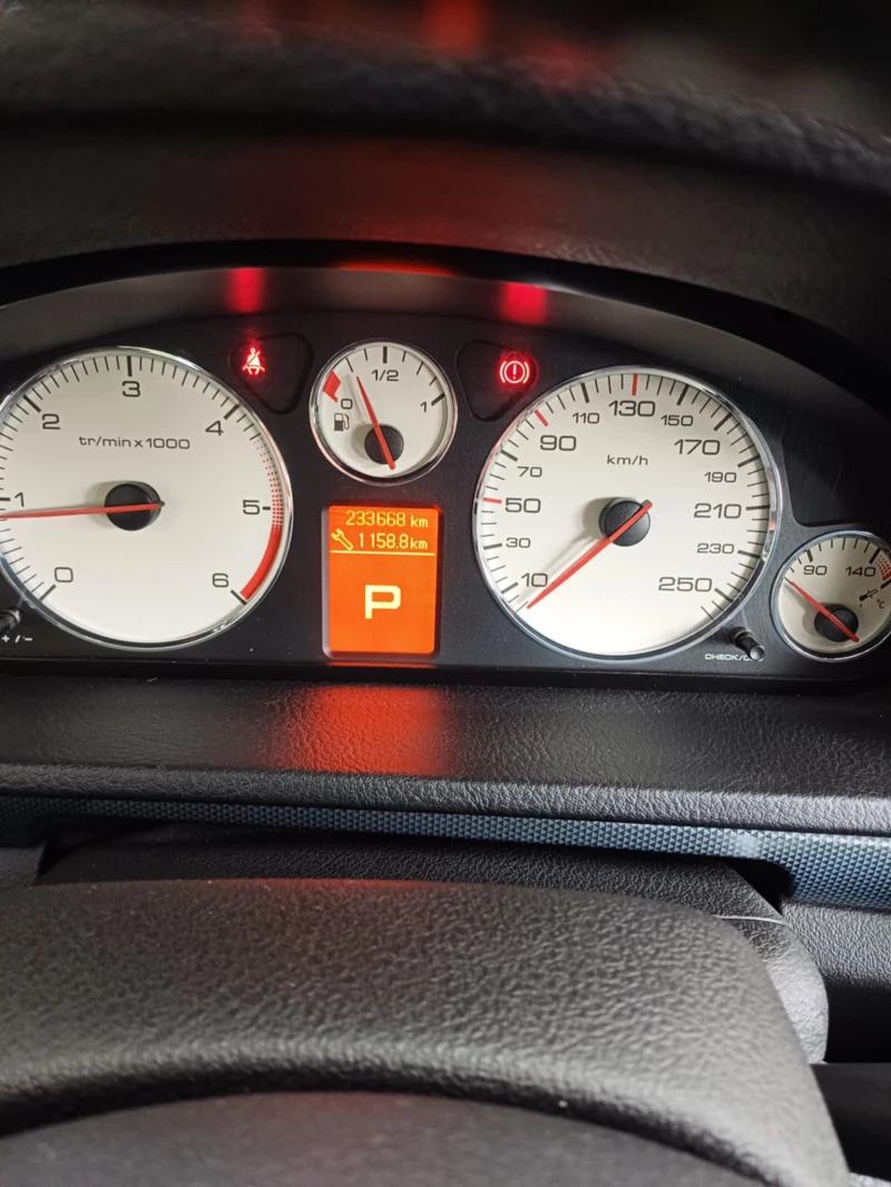 Peugeot 407, снимка 17 - Автомобили и джипове - 53119797