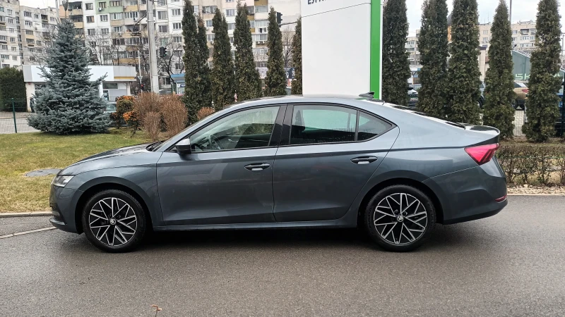Skoda Octavia 1.5 TSI 6MT, снимка 5 - Автомобили и джипове - 53391635