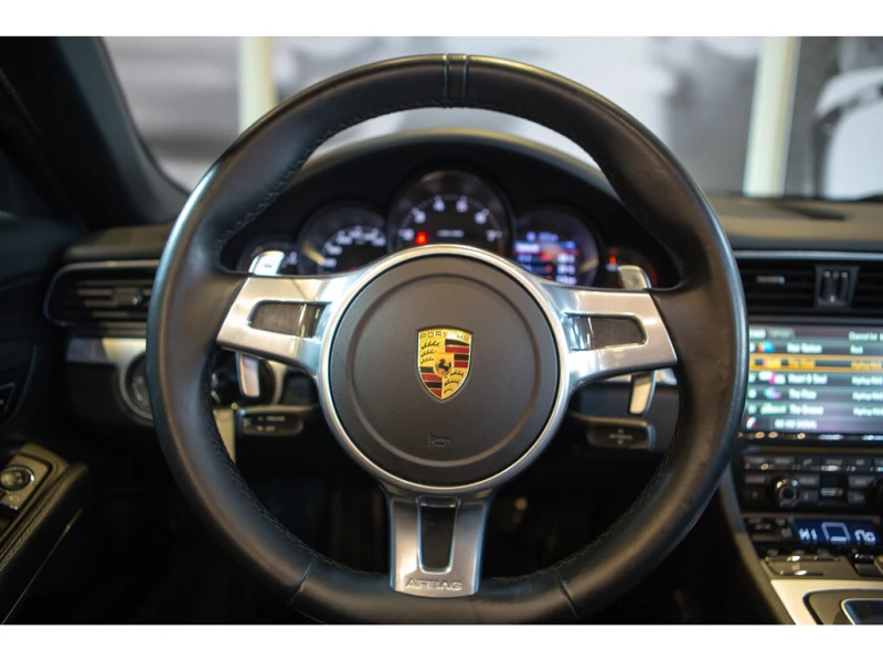 Porsche 911 Carrera Black Edition, снимка 10 - Автомобили и джипове - 53568134