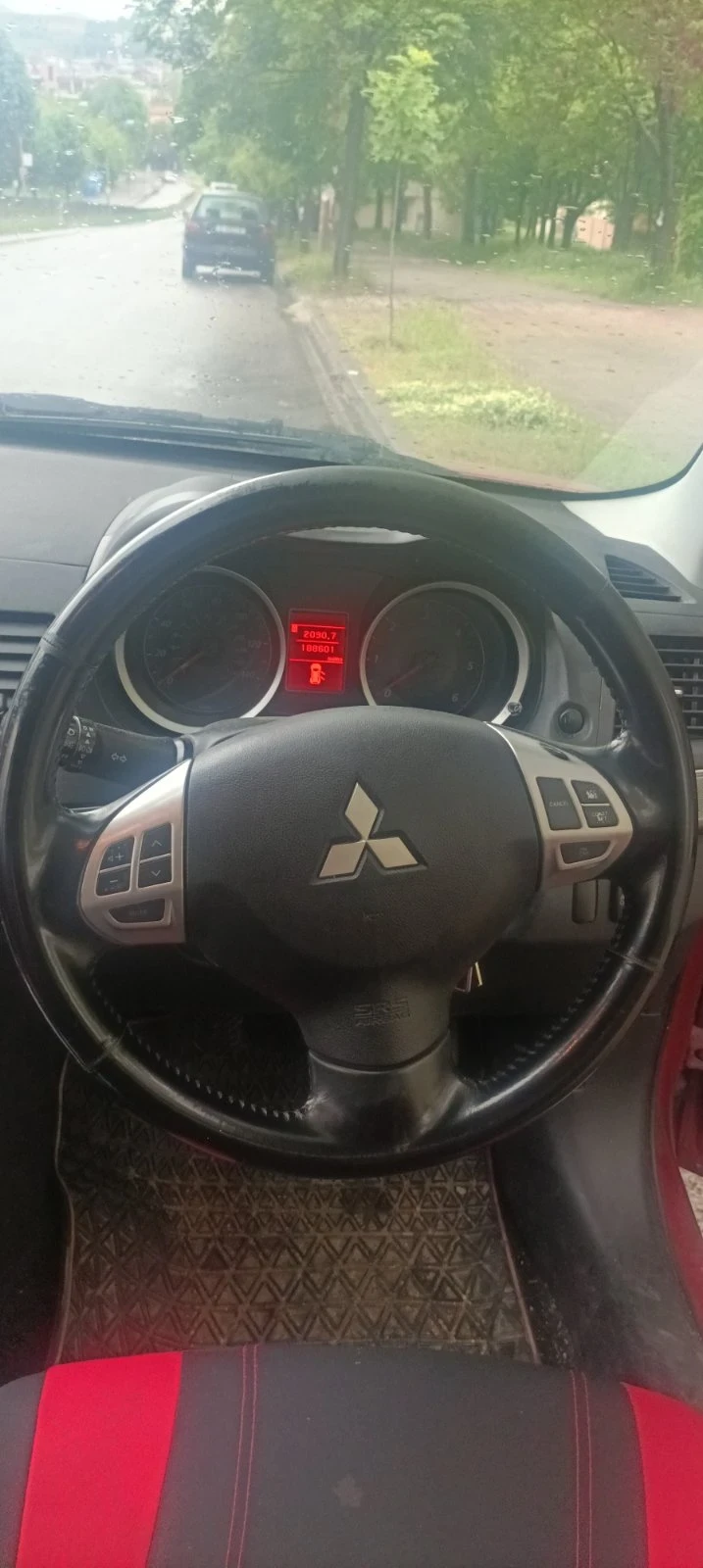 Mitsubishi Lancer  - изображение 6