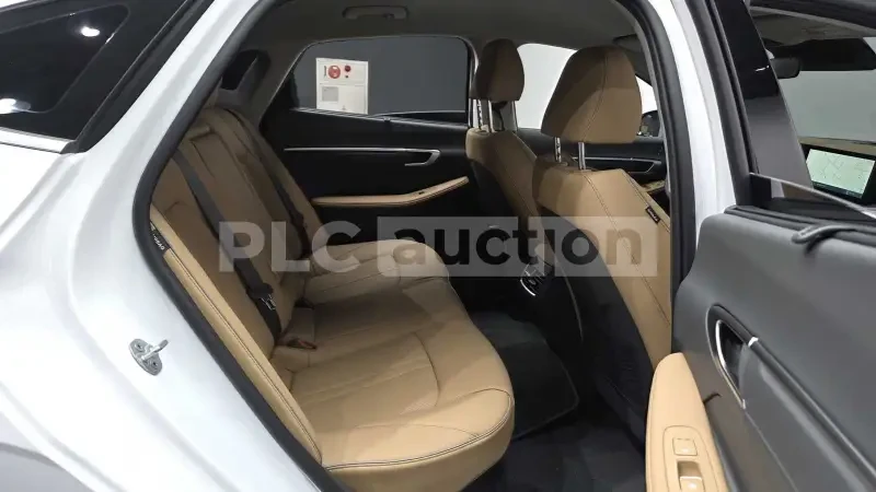 Hyundai Sonata Hybrid| 360| DIST| HEAD-UP| ВКЛ.ТЕХНОТЕСТ, снимка 11 - Автомобили и джипове - 55087437
