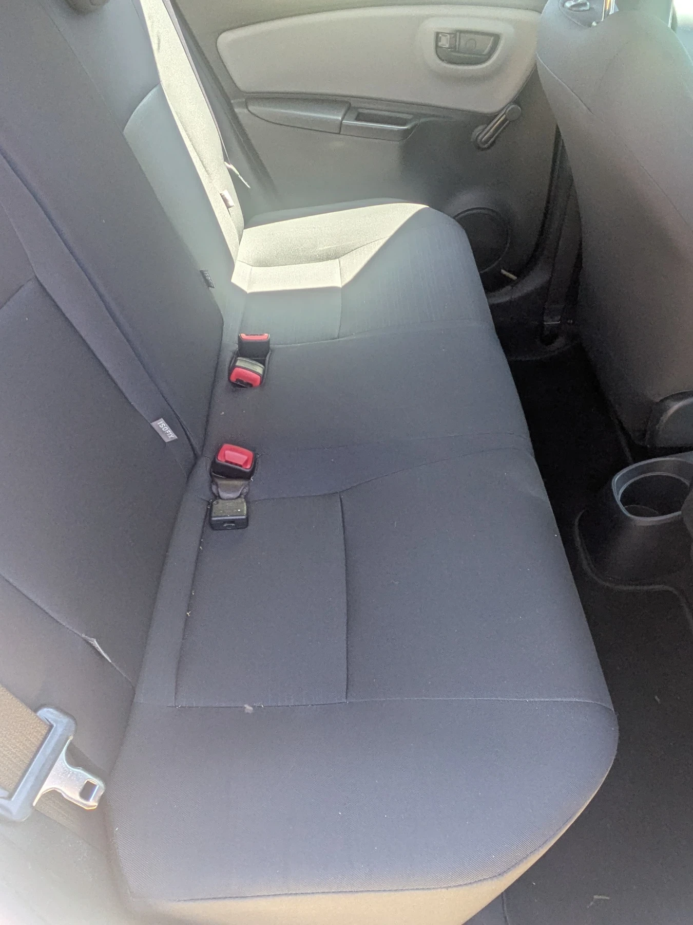 Toyota Yaris 1, 33 бензин/газ/66х.км/от България  - изображение 8