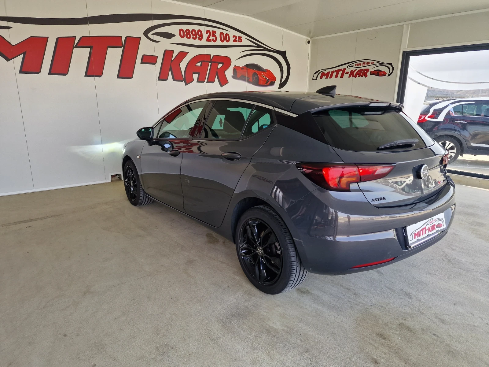 Opel Astra 1.6 110kc  COSMO 170000KM EURO 6B - изображение 5