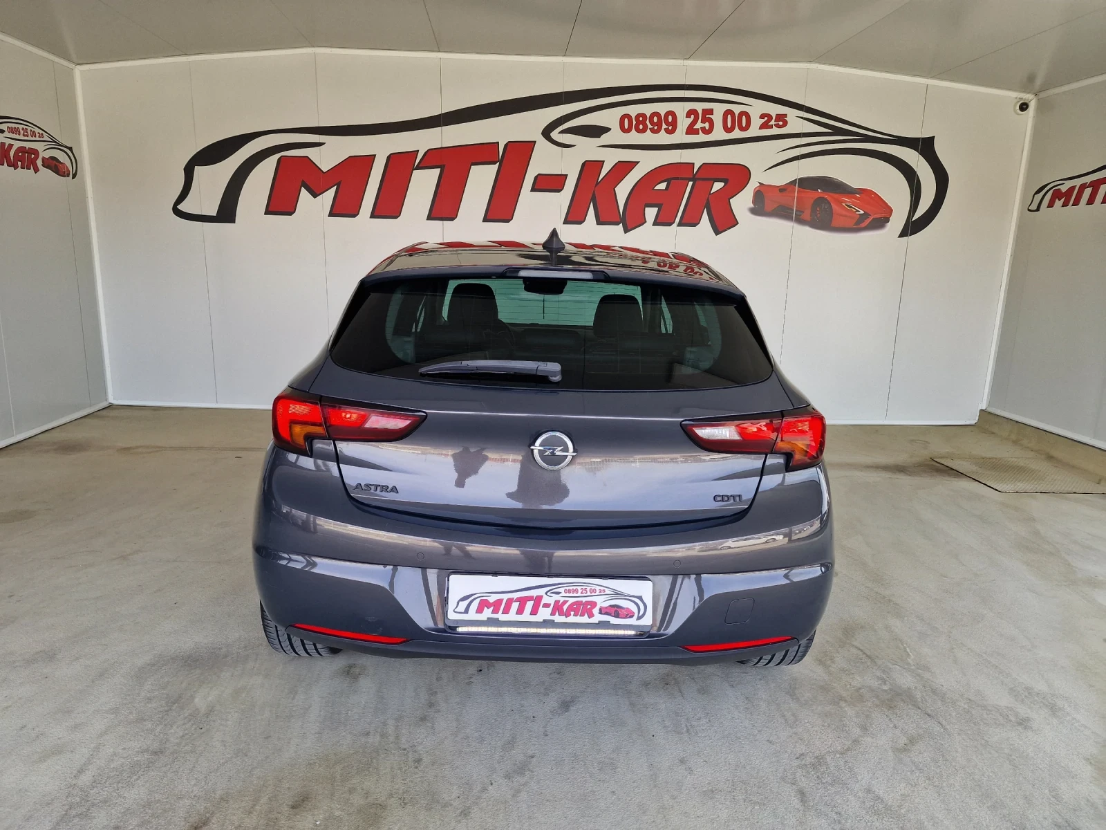 Opel Astra 1.6 110kc  COSMO 170000KM EURO 6B - изображение 4