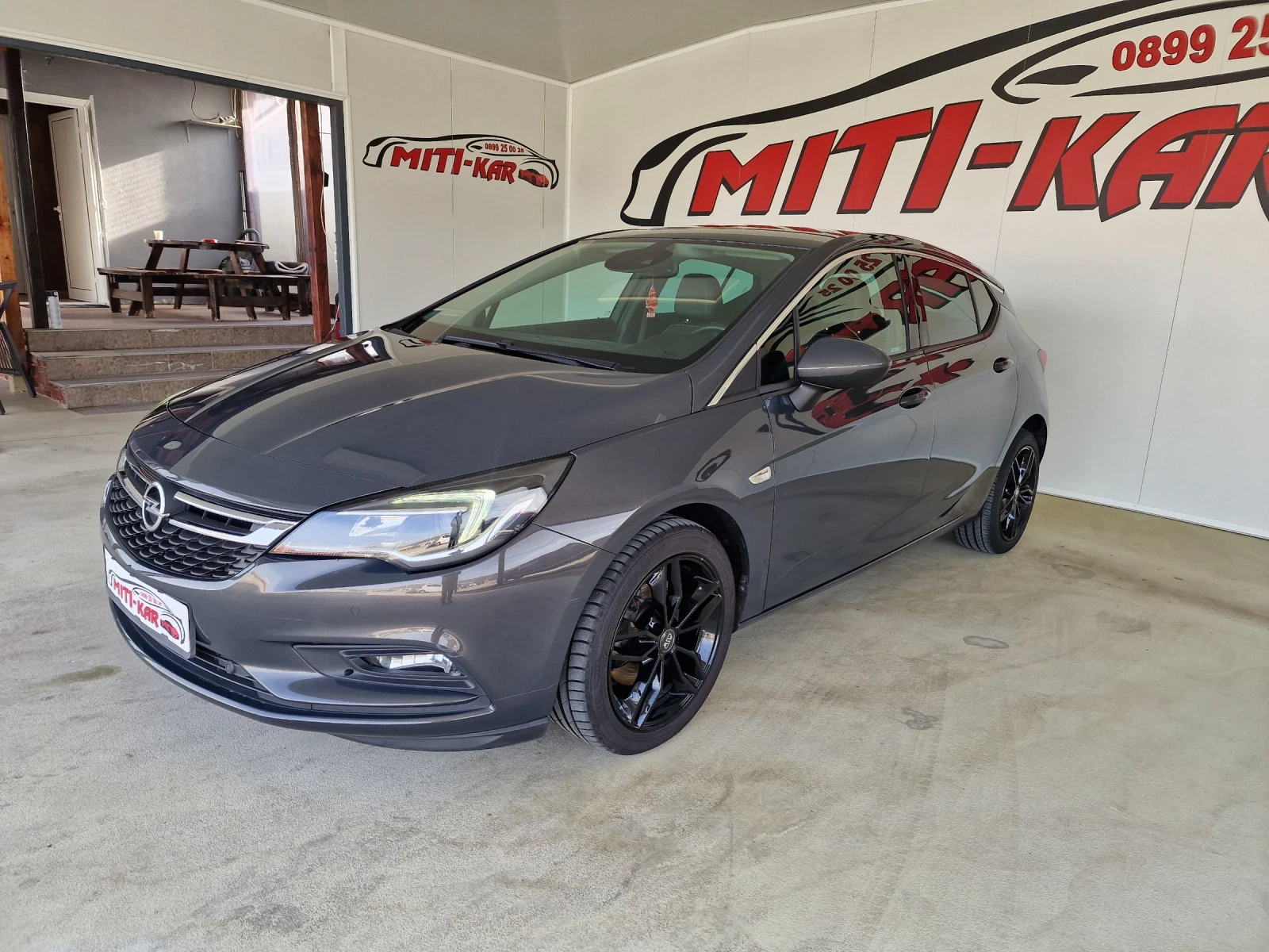 Opel Astra 1.6 110kc  COSMO 170000KM EURO 6B - изображение 3