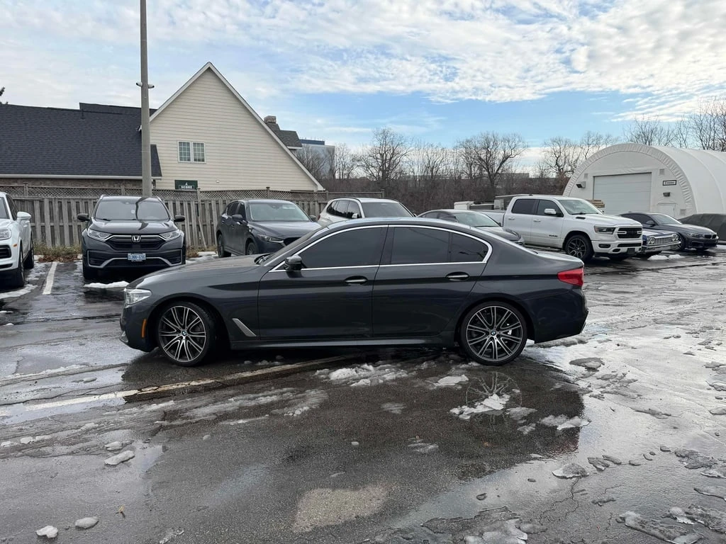 BMW 540 * 540d xDrive * CARFAX * БЕЗ ПЪРВОНАЧАЛНА ВНОСКА - изображение 2