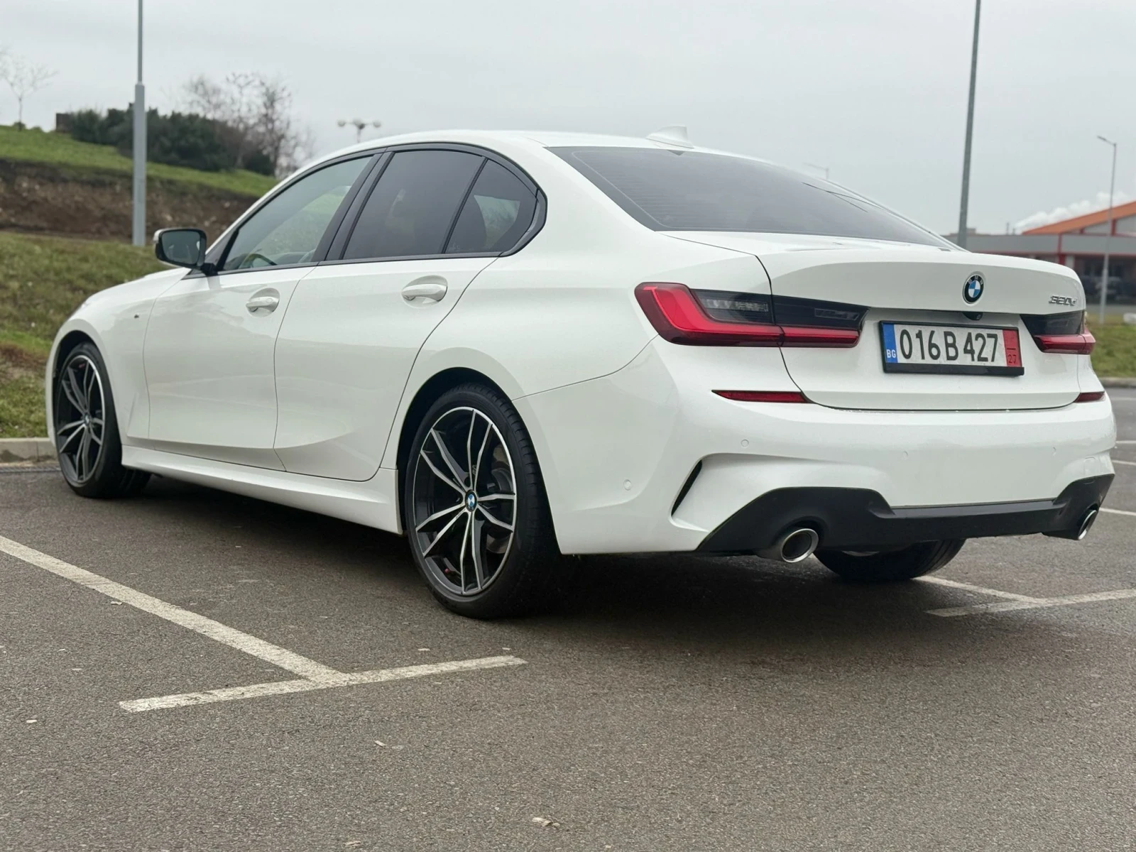 BMW 320  - изображение 5