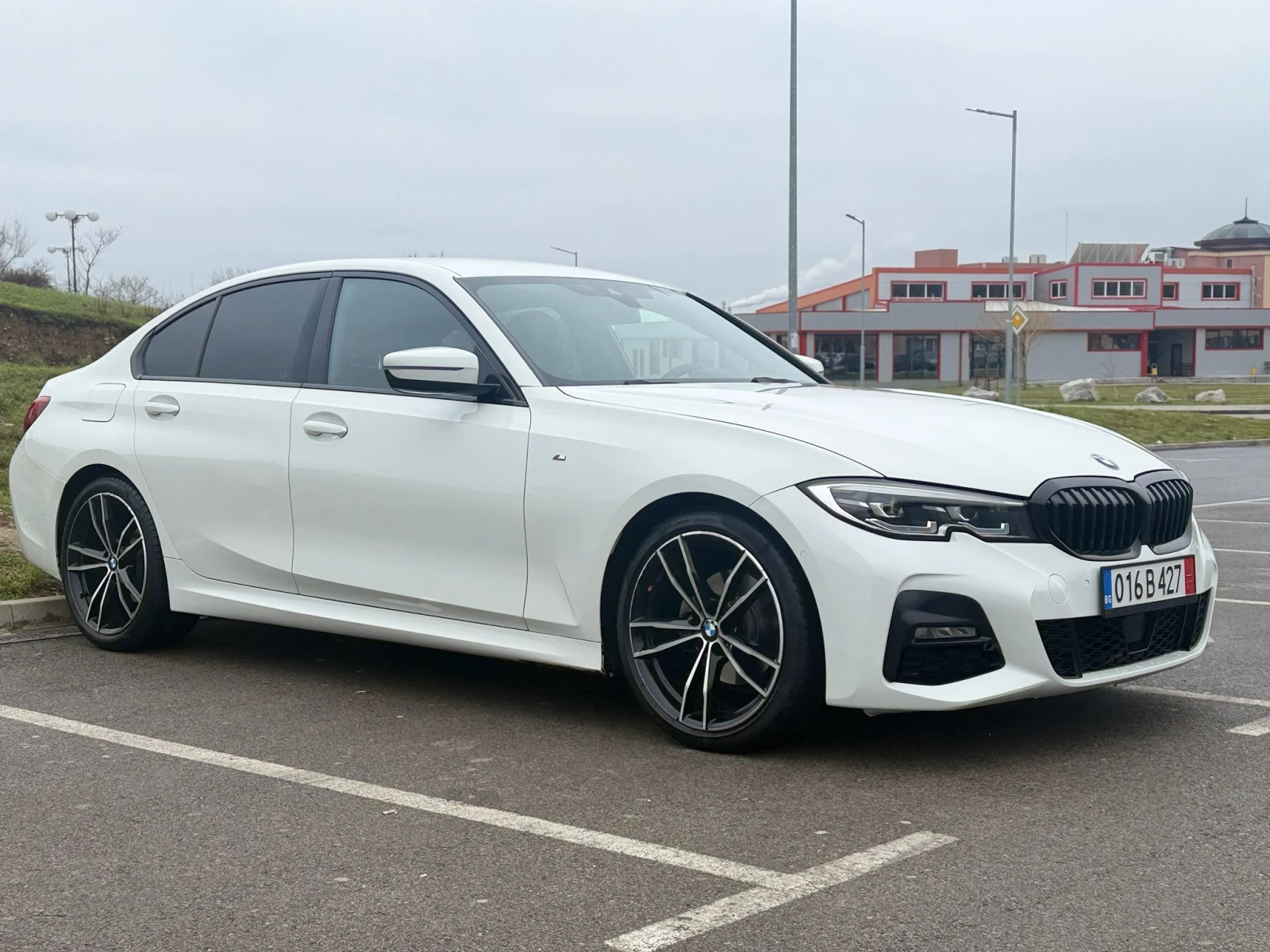 BMW 320  - изображение 3