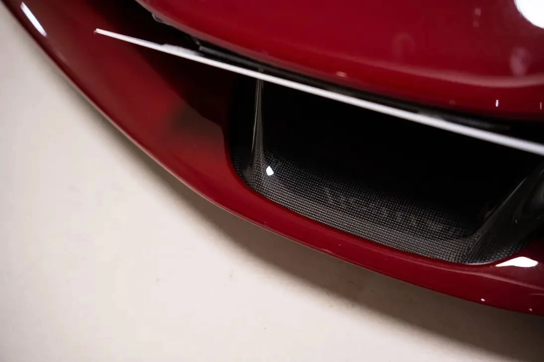 Ferrari SF 90 Asseto Fiorano Боя специална * 1000 състезания* , снимка 9 - Автомобили и джипове - 53813769