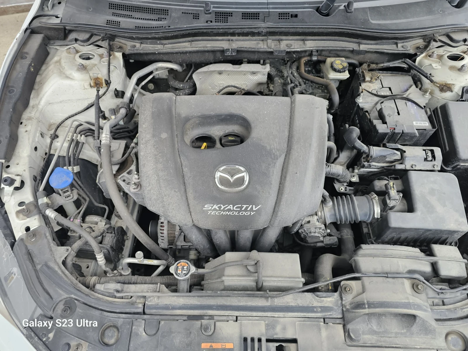 Mazda 3, снимка 5 - Автомобили и джипове - 53945828