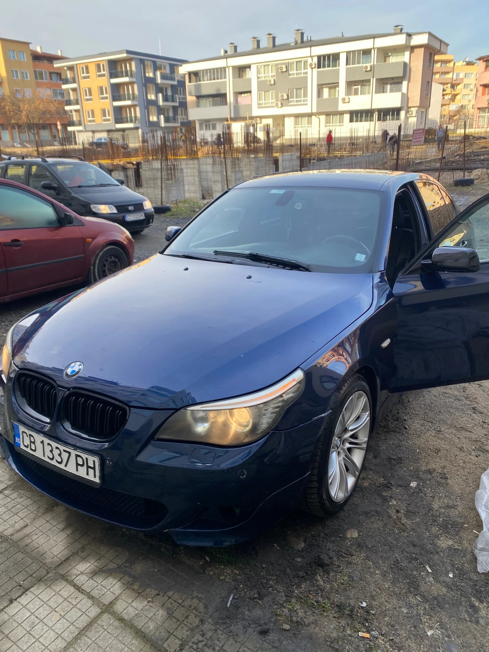 BMW 520 520dM-pack LCI SHADOWLINE, снимка 3 - Автомобили и джипове - 53975403