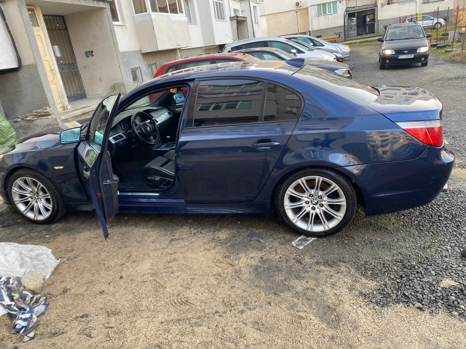 BMW 520 520dM-pack LCI SHADOWLINE, снимка 4 - Автомобили и джипове - 53975403