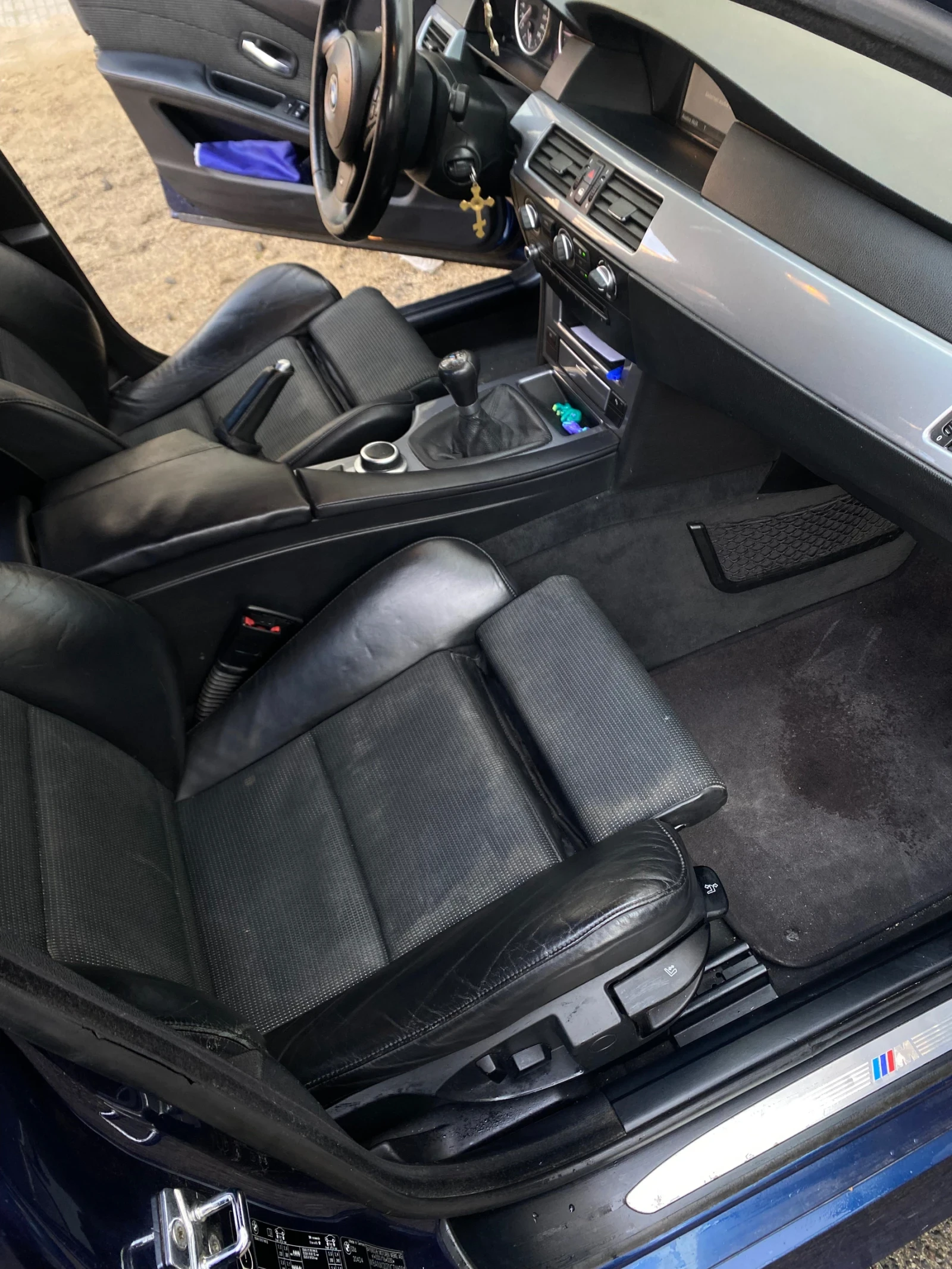 BMW 520 520dM-pack LCI SHADOWLINE, снимка 8 - Автомобили и джипове - 53975403