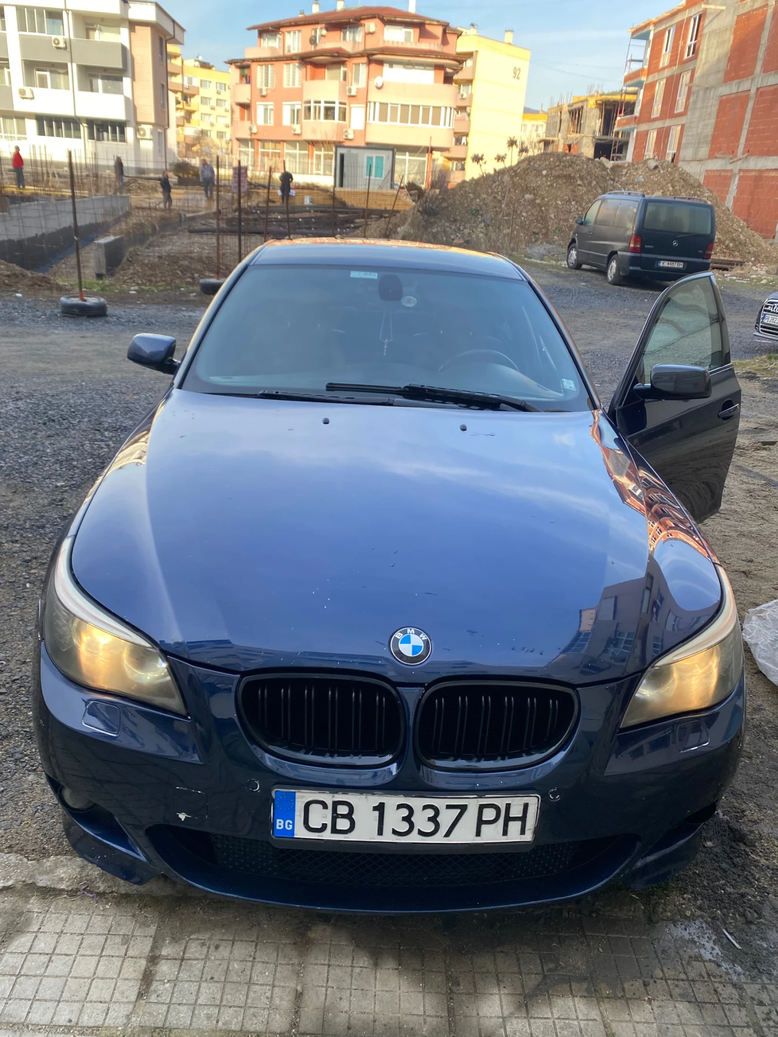 BMW 520 520dM-pack LCI SHADOWLINE, снимка 2 - Автомобили и джипове - 53975403