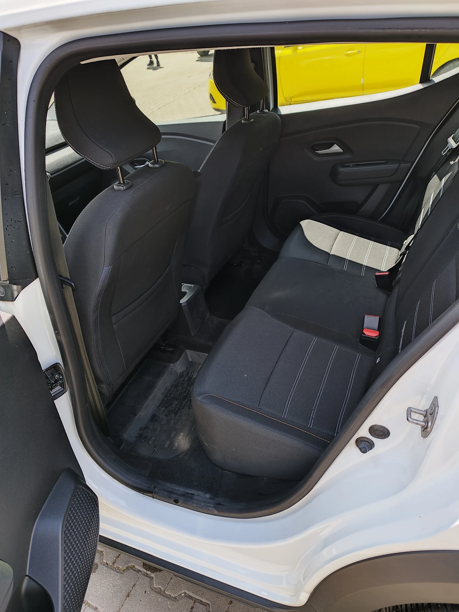 Dacia Sandero Stepway ECO-G 100Газ/бензин, снимка 13 - Автомобили и джипове - 54400211