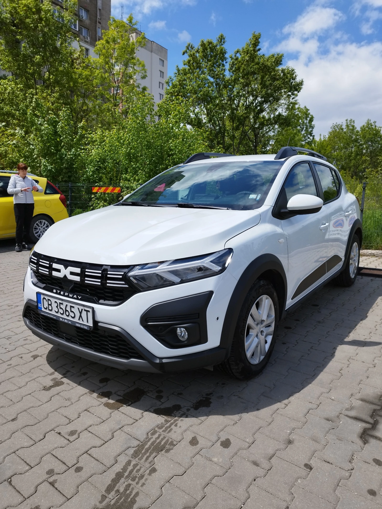 Dacia Sandero Stepway ECO-G 100Газ/бензин, снимка 3 - Автомобили и джипове - 54400211