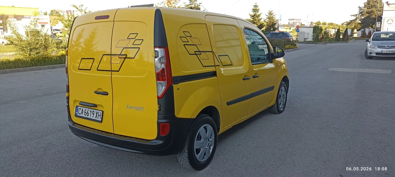 Renault Kangoo 1.5dci, снимка 2 - Автомобили и джипове - 54444411