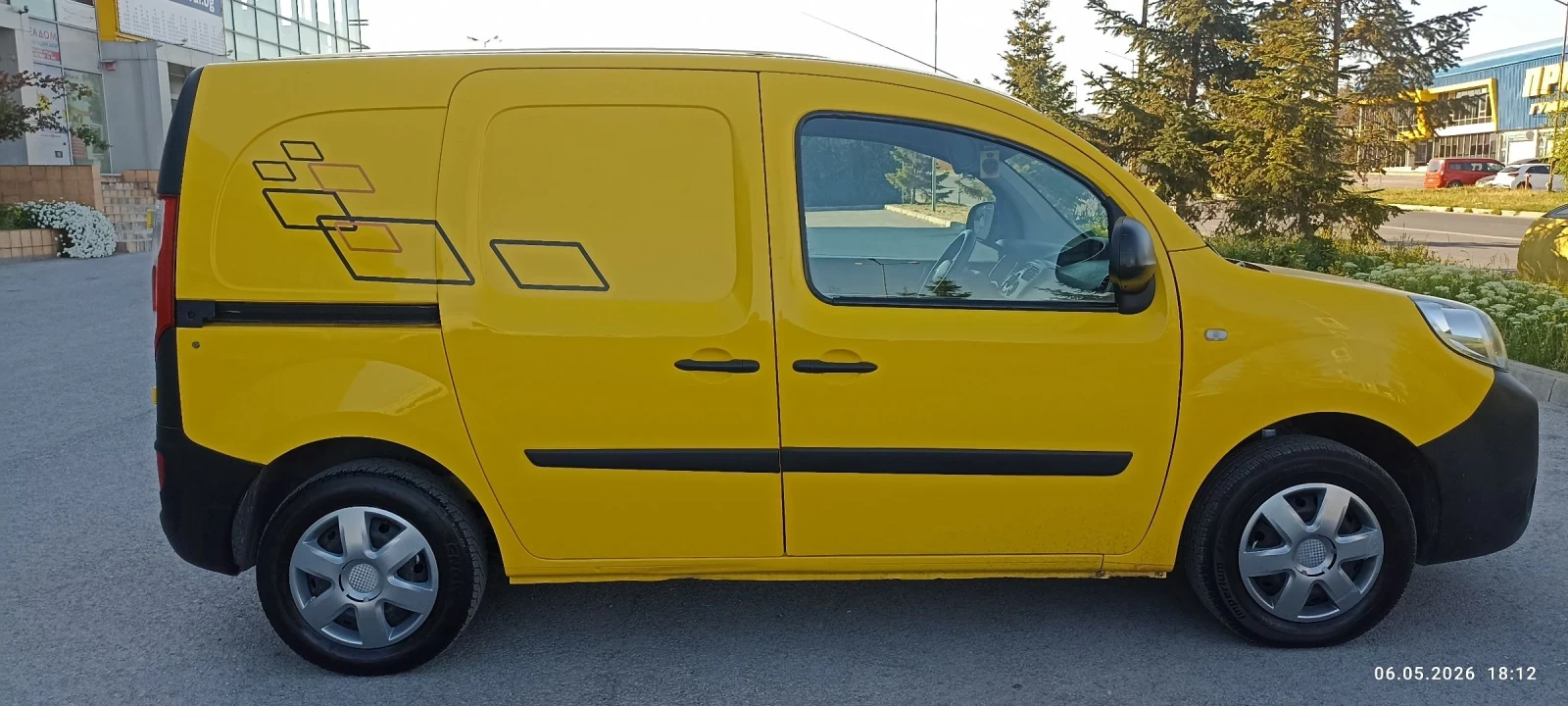 Renault Kangoo 1.5dci, снимка 11 - Автомобили и джипове - 54444411
