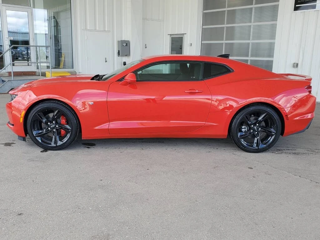 Chevrolet Camaro 1LT Coupe RWD, снимка 5 - Автомобили и джипове - 54575358