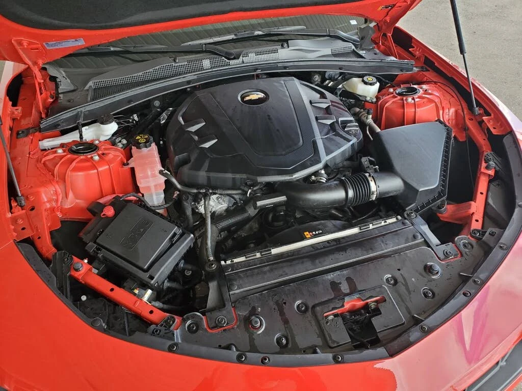 Chevrolet Camaro 1LT Coupe RWD, снимка 11 - Автомобили и джипове - 54575358