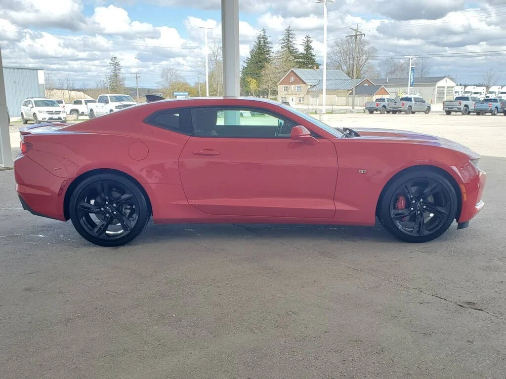 Chevrolet Camaro 1LT Coupe RWD, снимка 4 - Автомобили и джипове - 54575358