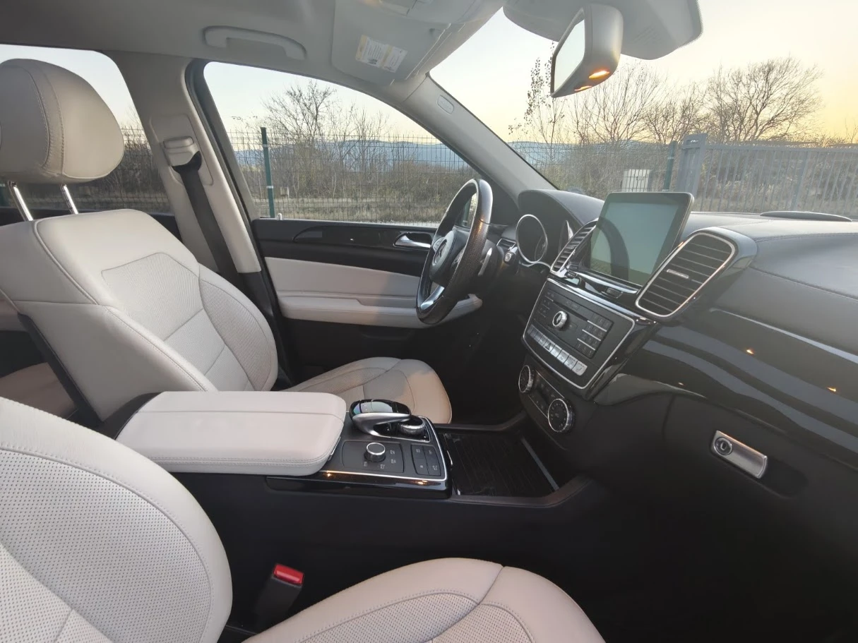 Mercedes-Benz GLS 450, снимка 7 - Автомобили и джипове - 54607212