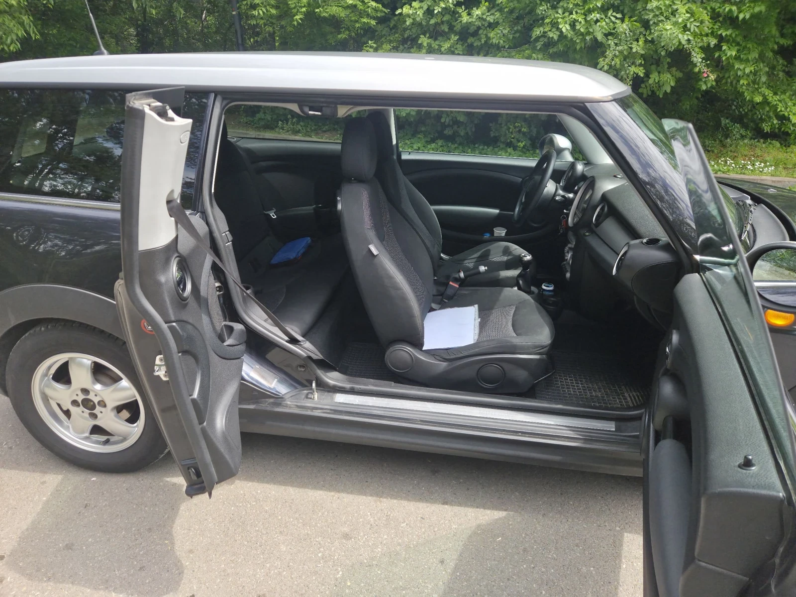 Mini Clubman 1.6d, снимка 10 - Автомобили и джипове - 54621105