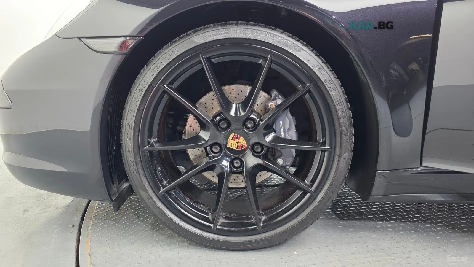 Porsche 911 Carrera* 4* 991* CHRONO* ПОДГРЕВ* SUNROOF* КАМЕРА*, снимка 17 - Автомобили и джипове - 54787665
