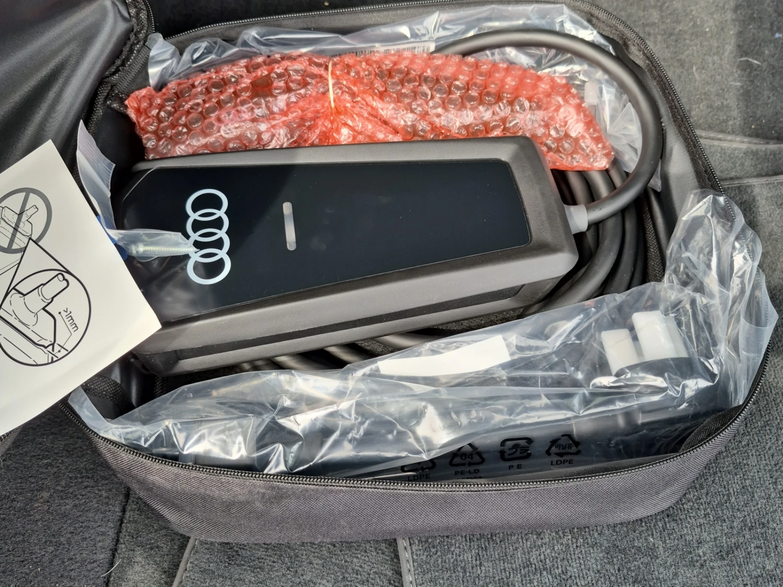 Audi E-Tron Sportback Technik / Quattro / HUD /, снимка 17 - Автомобили и джипове - 55261211