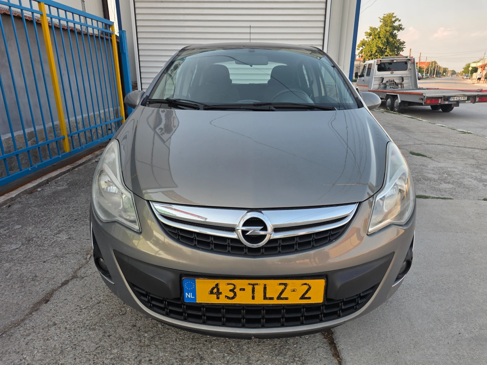 Opel Corsa 1.3 CDTI, снимка 2 - Автомобили и джипове - 55390715