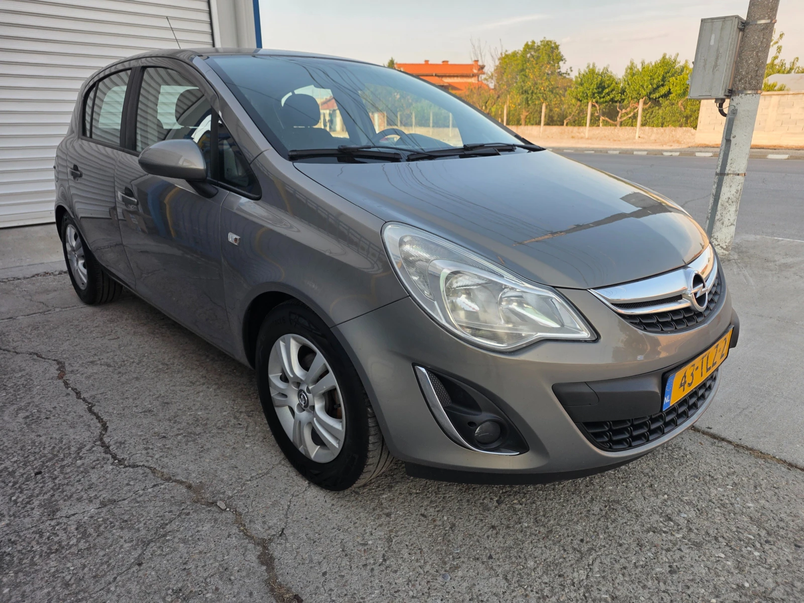 Opel Corsa 1.3 CDTI, снимка 3 - Автомобили и джипове - 55390715