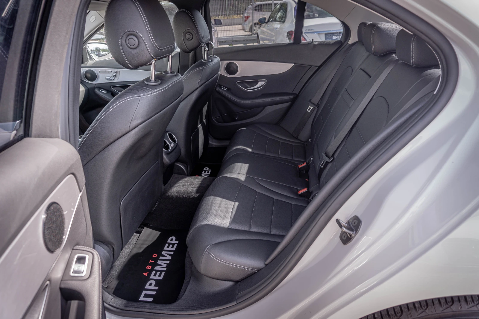 Mercedes-Benz C 220 d-AVANTGARDE-9GTronic-170hp, снимка 11 - Автомобили и джипове - 55391426