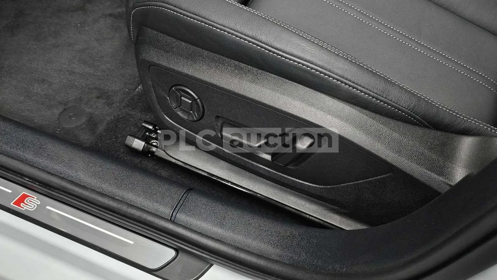 Audi A3 40TFSI| S line| DIST| КАМЕРА| Вкл.ТЕХНОТЕСТ, снимка 9 - Автомобили и джипове - 55403677