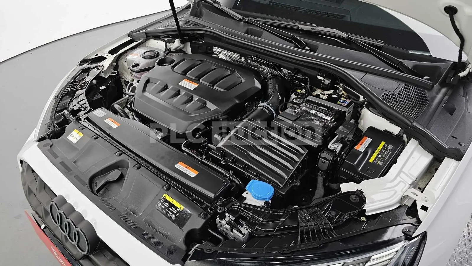 Audi A3 40TFSI| S line| DIST| КАМЕРА| Вкл.ТЕХНОТЕСТ, снимка 14 - Автомобили и джипове - 55403677
