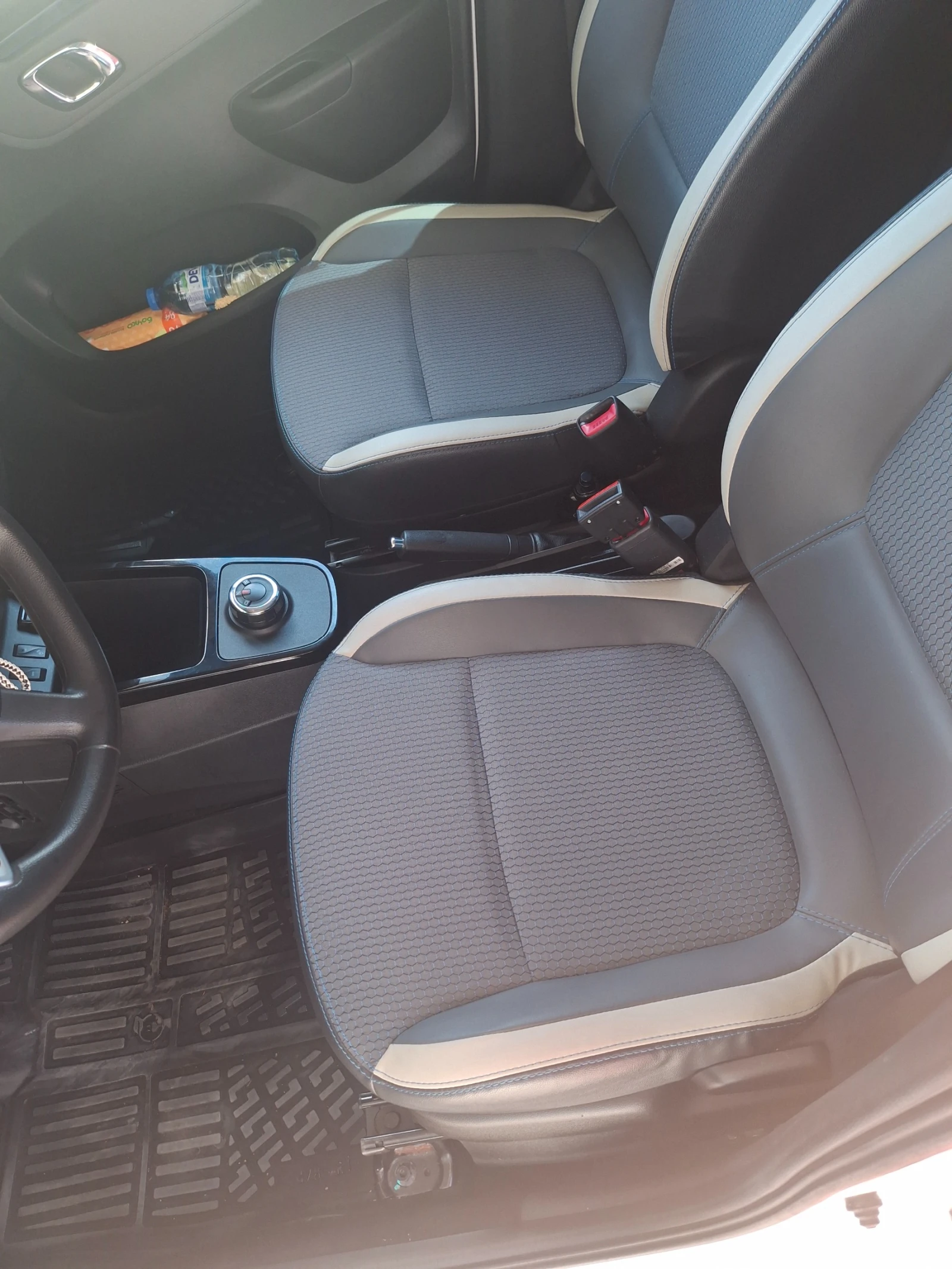 Dacia Spring, снимка 8 - Автомобили и джипове - 55530317