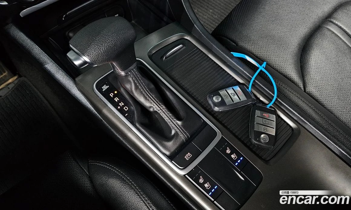Kia K5 2.0 Luxury, снимка 9 - Автомобили и джипове - 55669078
